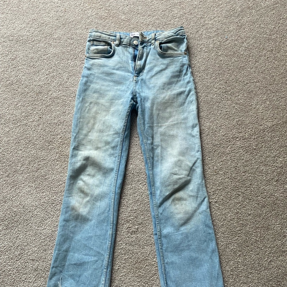 Zara Light Wash Flare Ankle Jeans High Waisted